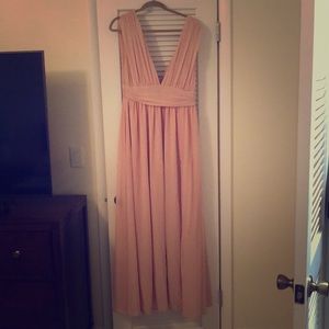 Lulu’s blush dress